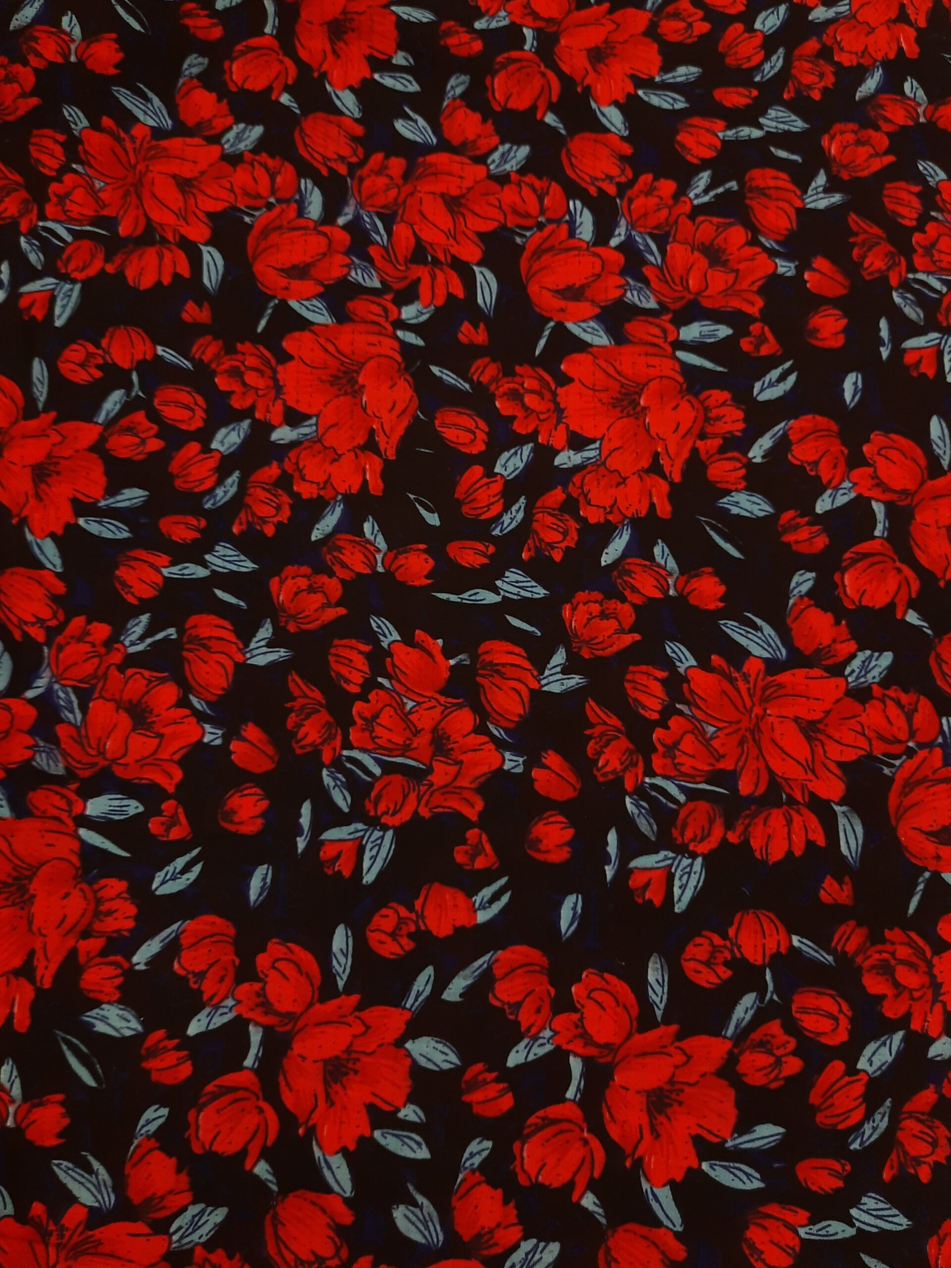 نخی گل قرمز زمینه مشکی