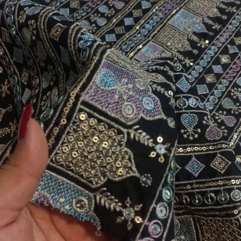 پارچه عاقبتی وکیل آباد